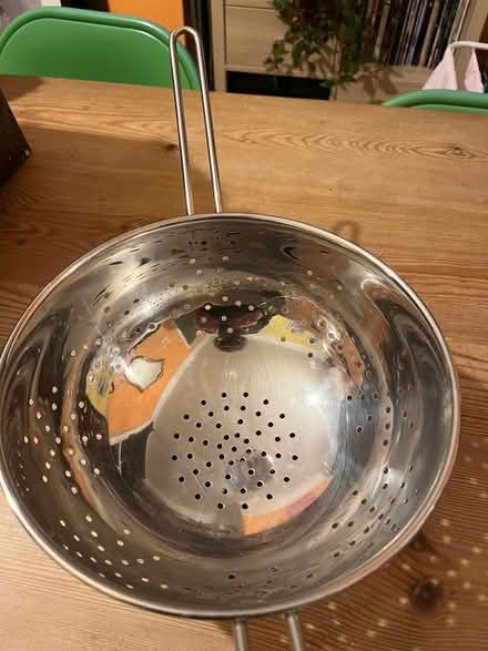 Photo of free Large colander (Cambridge CB1 (Romsey)) #3