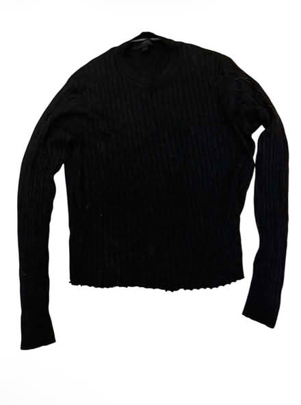 Photo of free Express Silk Cashmere Blend Woman (Brooklyn Storage) #1