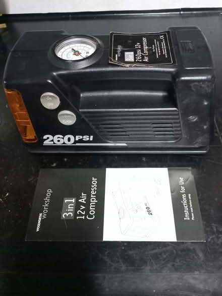 Photo of free car tyre inflator (Chalfont Common SL9) #1