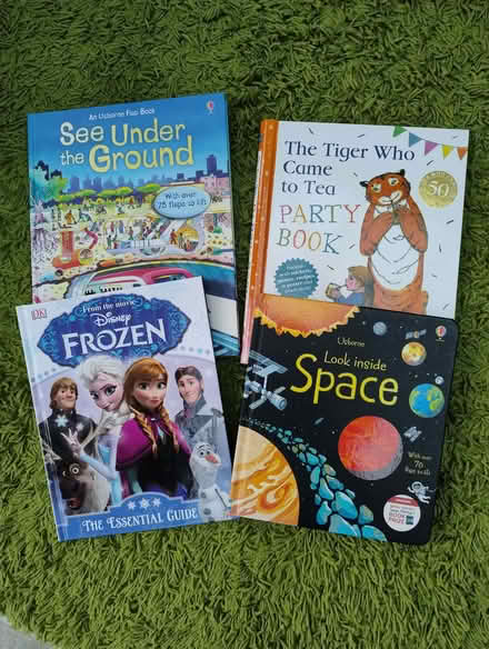 Photo of free Various books (Kingston Bagpuize OX13) #1