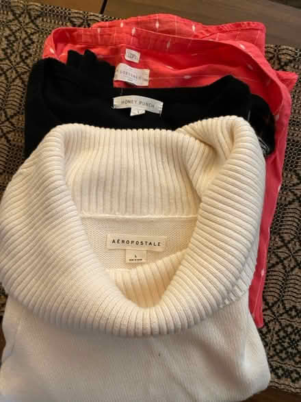 Photo of free Women's tops (Glenolden 19036) #1