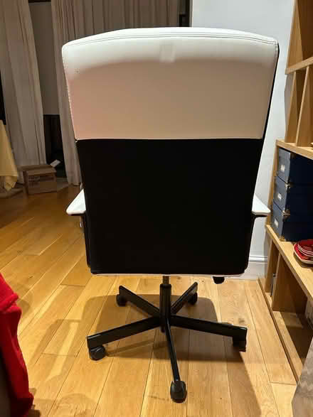 Photo of free White office chair (Shepherds Bush W6) #4