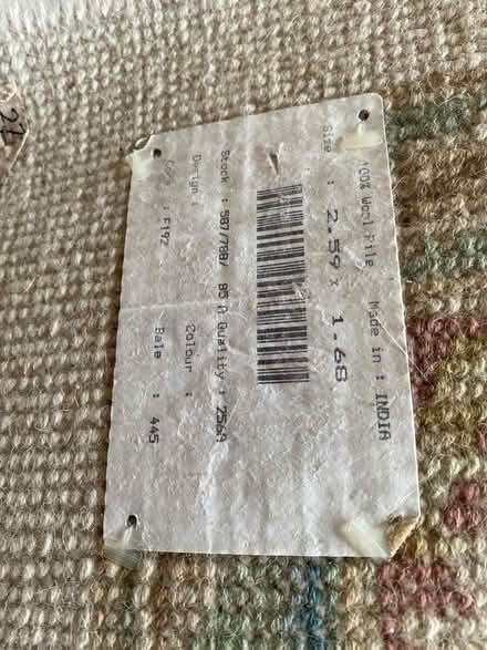 Photo of free Indian 100% Wool Rug (Kirkby Lonsdale LA6) #2