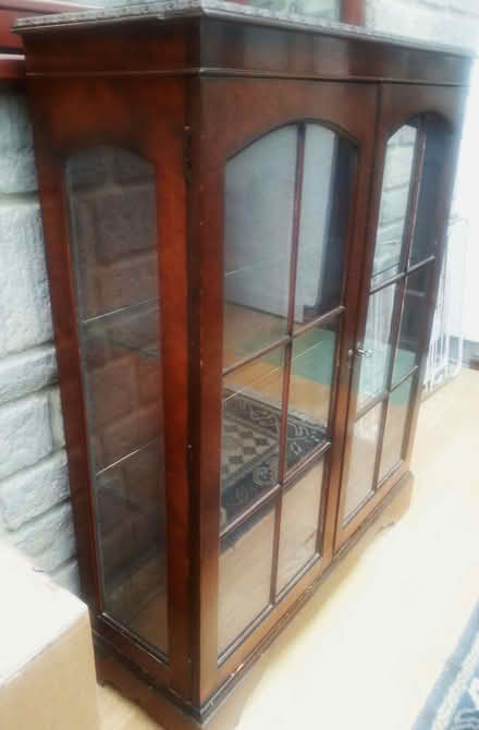 Photo of free Display Cabinet (Bawdrip TA7) #2