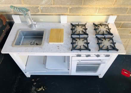 Photo of free Kids play kitchen (Glendale Heights) #2