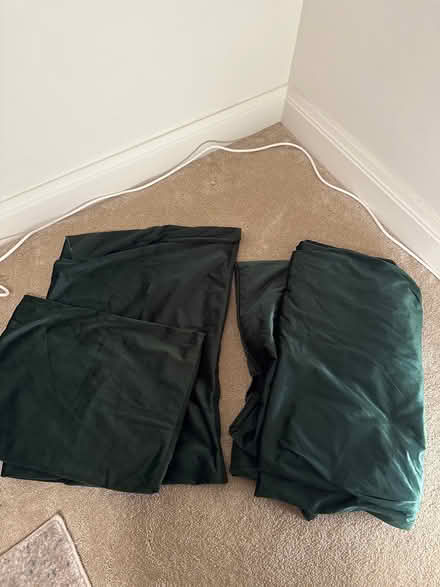 Photo of free Dark green velvet King duvet cover (Chiswick, W4) #1