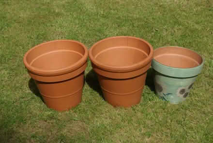 Photo of free Terracotta plant pots (Brampton CA8) #1