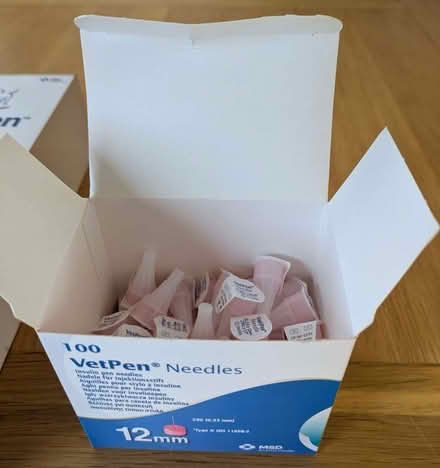 Photo of free MSD VetPen, needles, and sharps bin (Chipping Sodbury BS37) #3