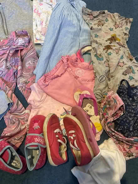 Photo of free Used Girls clothing 4-5 5-6 sizes (LE6 Groby Leicester) #3