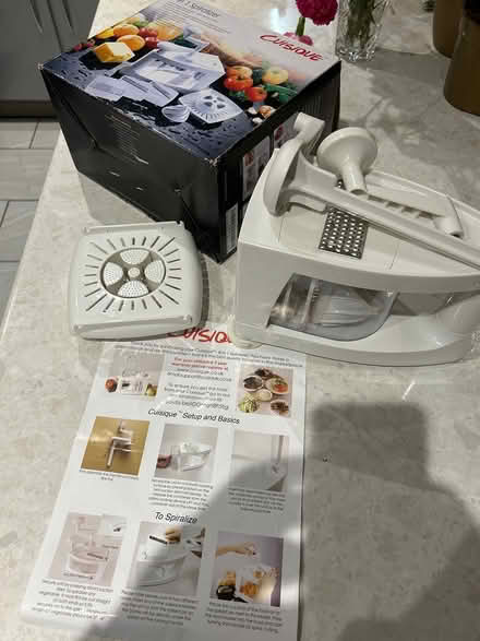 Photo of free Cuisine 8 in 1 Spiralizer (Middleton on Sea PO226) #3