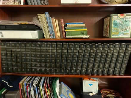 Photo of free Encyclopaedia Britannica (Grasmere Road, Lancaster, LA1) #1