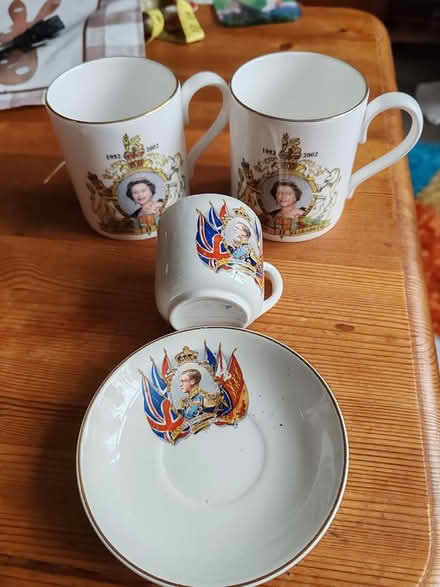 Photo of free Royal memorabilia (Salfords RH1) #1