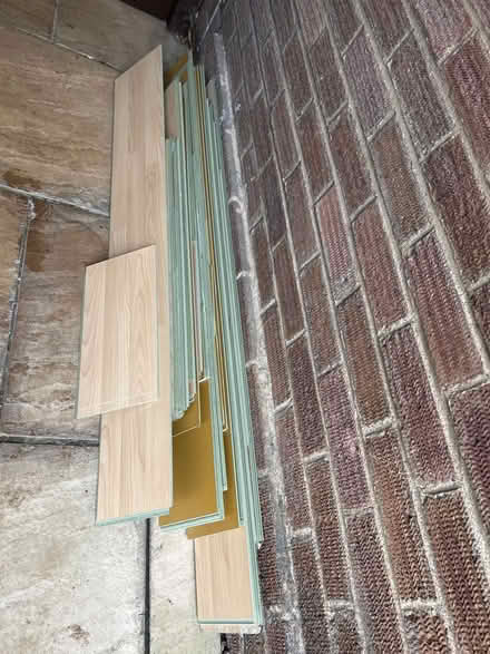 Photo of free laminate flooring (Harrold Bedfordshire) #2