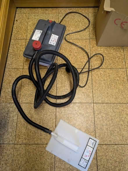 Photo of free Wallpaper steamer (Stone st15) #1