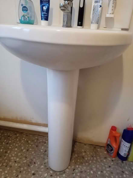 Photo of free Bathroom Furniture (Central Seaton, EX12) #4