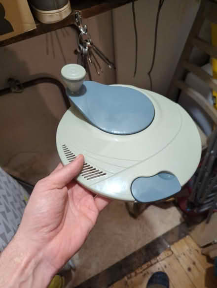 Photo of free Salad spinner top (Osney OX2) #1