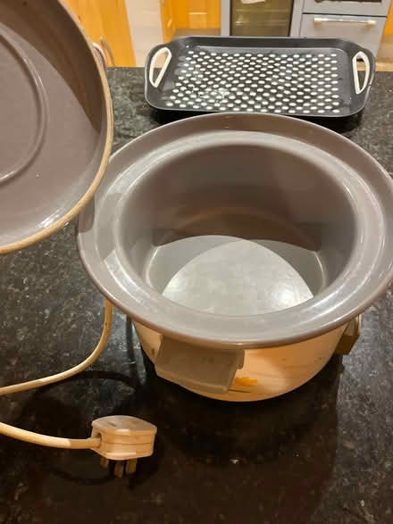 Photo of free Swan Slow Cooker (SE5) #4