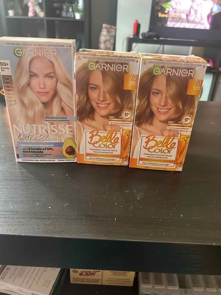 Photo of free new blonde bleach dyes (Hastings TN34) #1