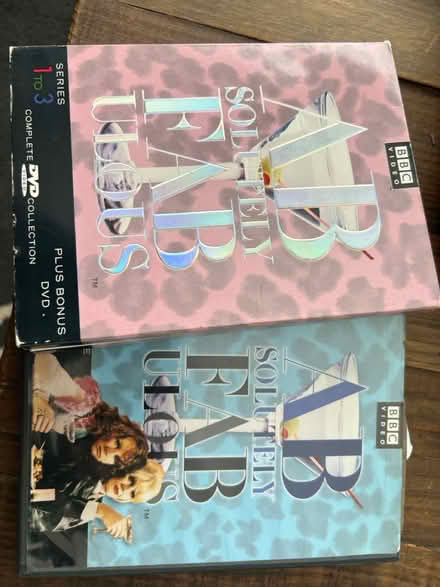 Photo of free DVD Sets (Lombard) #1