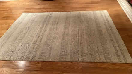 Photo of free wool rug (Between 3rd line & Bronte) #2