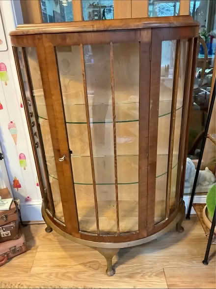 Photo of Display Cabinet (Caernarfon LL55) #2