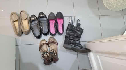 Photo of free Women's shoes (SM5) #2