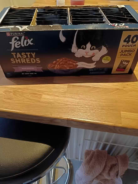Photo of free Felix cat food pouches (Toddington LU5) #2