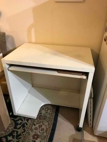 Photo of free Desk (Hollington TN38) #2
