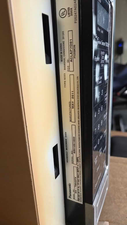 Photo of free Microwave (San Carlos CA) #3