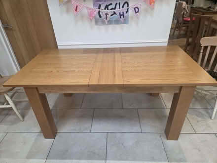 Photo of free Dining/kitchen table (6 or 8 people) (Northchurch HP4) #1