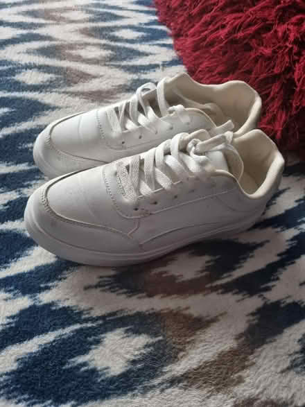 Photo of various items (Ombresy, Middlesbrough Ts7) #2