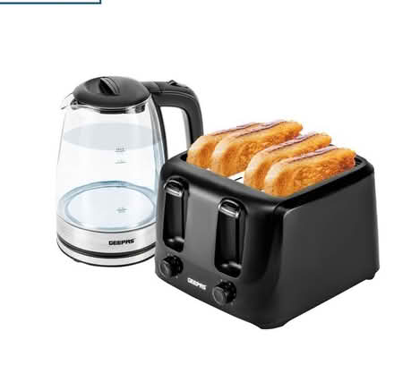 Photo of 4 slice toaster (Stevenage SG1) #1