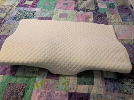 Photo of free Groove pillow (Wigston LE18) #1