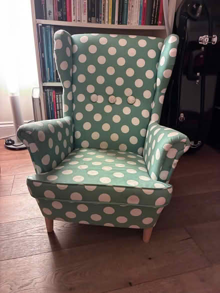 Photo of free Child’s armchair (Iffley Road OX4) #1
