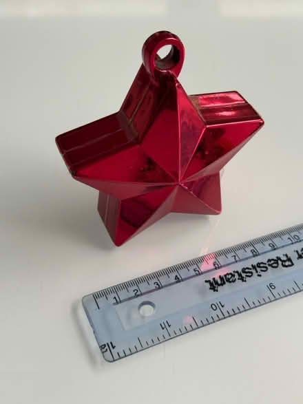 Photo of free Red star balloon weight (SW2) #2