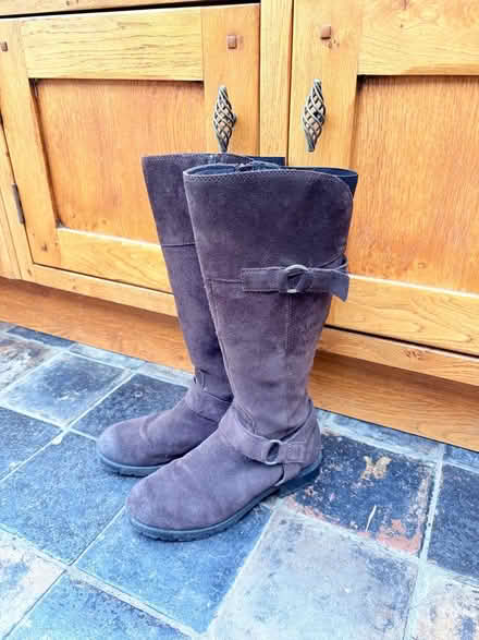 Photo of free Clarkes Suede Leather Boots size 6 (Latchingdon CM3) #1