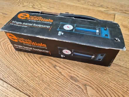 Photo of free Halfords foot pump (Trumpington Ward CB2) #2