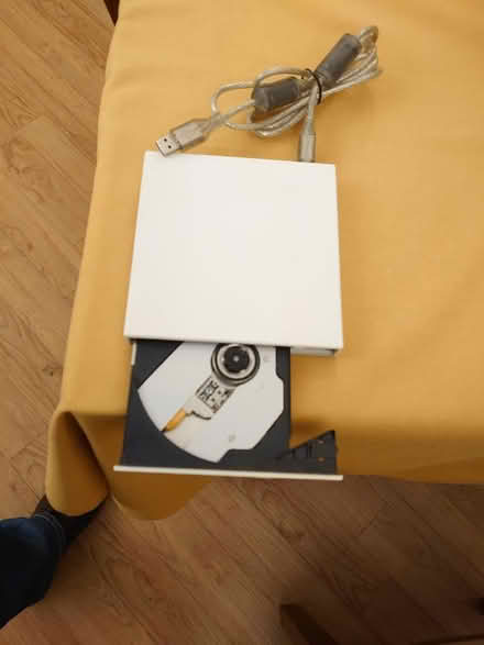 Photo of CD/DVD Portable USB Drive (Southport PR9) #1