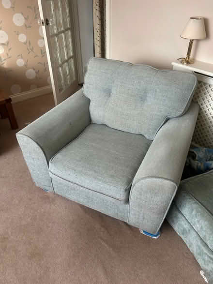 Photo of free 3 piece sofa suite (Me17) #3