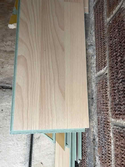 Photo of free laminate flooring (Harrold Bedfordshire) #1