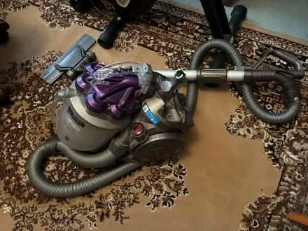 Photo of free Dyson DC19 (for spares only!) (Whitton TW3) #1