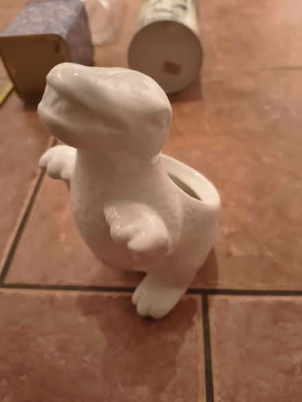 Photo of free Random collection of things (Hook KT9) #2