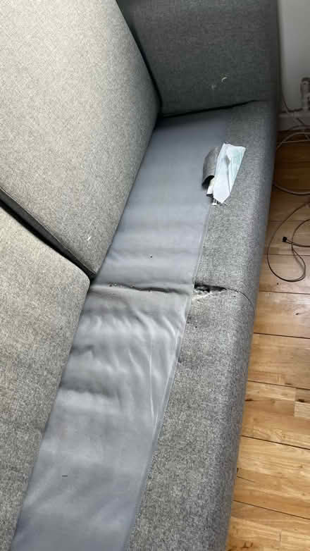 Photo of free 2 x great sofas (SE17) #4
