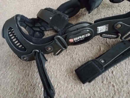 Photo of free Knee brace large (Reddish SK5) #3