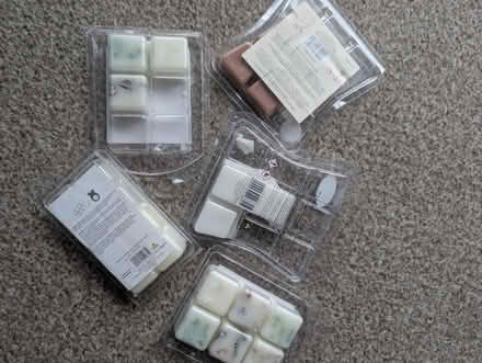 Photo of free Random wax melts (Abingdon, OX14 3TD) #2