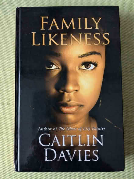 Photo of free Family Likeness by Caitlin Davies (Beulah Hill SE19) #1