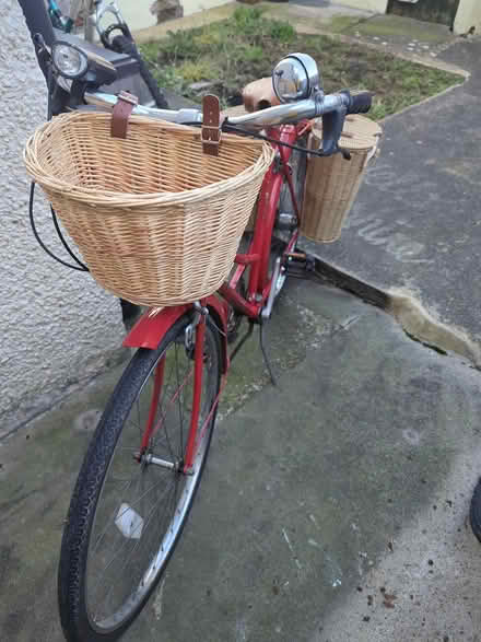 Photo of free Vintage bike (Bare, LA4) #1