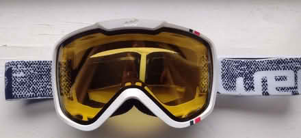 Photo of free Ski goggles - small (Highfields ST17) #1