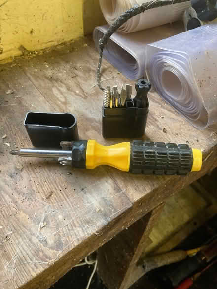 Photo of free Adjustable screwdriver (Uley GL11) #1