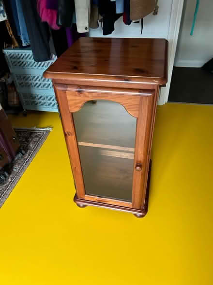 Photo of free Small furniture (Kennington/Vauxhall) #1